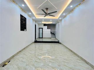 Nhà đẹp ở luôn. đại thành quốc oai. 80m2 x 5 tầng. chỉ 4,5 tỷ. ô tô vào nhà, thoáng trước sau.