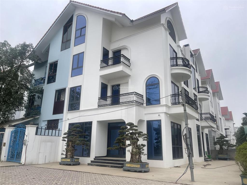 Hiêm! giá tốt nhất khu vực. quốc oai. 230m2 x 4 tầng. chỉ hơn 19 tỷ. vỉa hè rộng, kinh doanh đỉnh