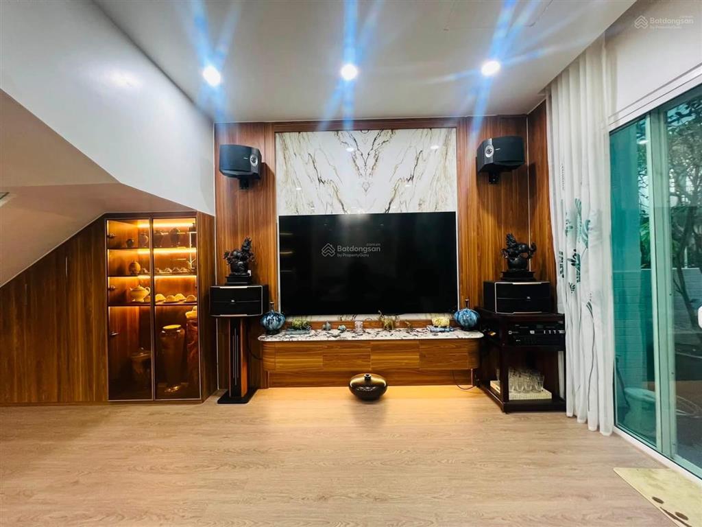 Biệt thự liền kề parkcity, lê trọng tấn, hà đông. 120m x 3 tầng, 2 thoáng. an ninh đỉnh, giá tốt.