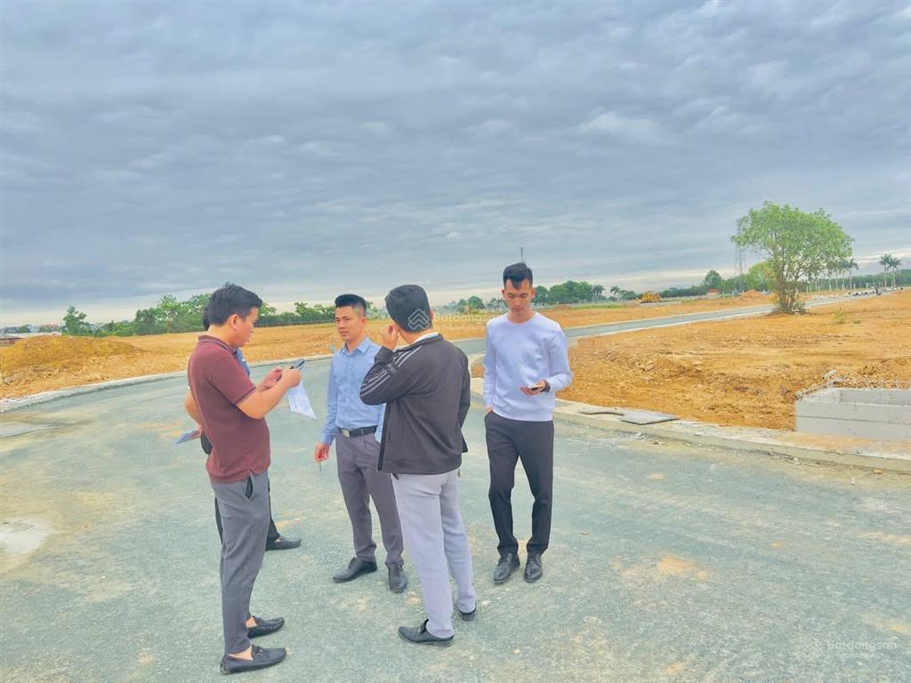 Đất khu công nghiệp ngọc mỹ  quốc oai  hà nội
cơ hội sở hữu quỹ đất xây nhà máy ngay sát hà nội.