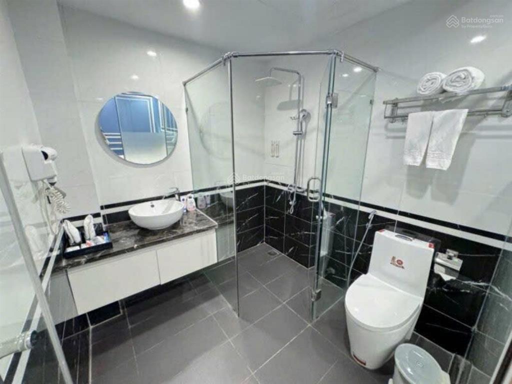 Siêu phẩm mỹ đình, nam từ liêm 165m2, 9 tầng, mặt tiền 12,5m, 40 phòng dòng tiền 200tr/ tháng