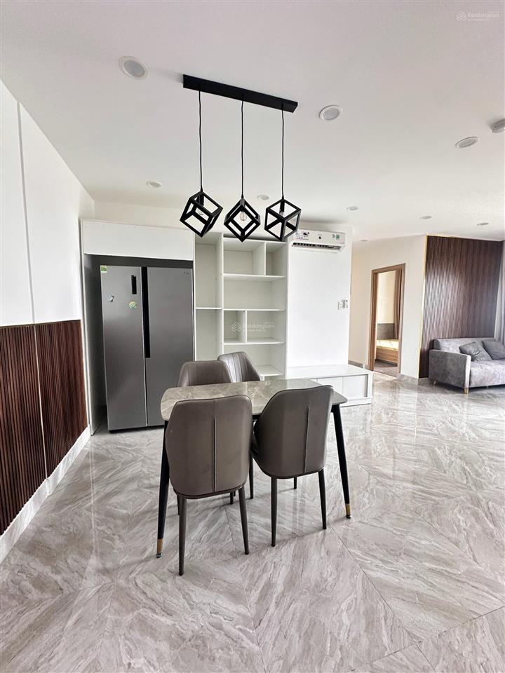 Cần bán căn 3pn lavida plus, nt dính tường giá 6.55 tỷ all in. view đẹp.  0938 839 *** ms. thúy