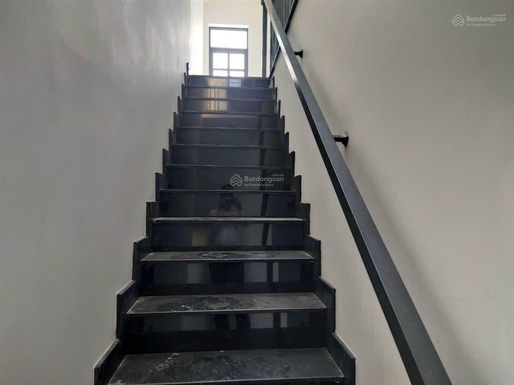 Bán căn góc nhà phố vĩnh tân, tân uyên, diện tích 12x20m sổ sẵn