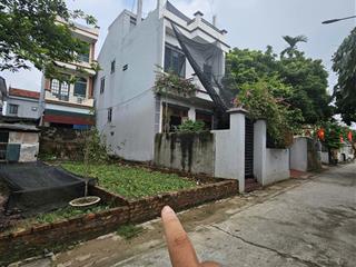 Bán đất đẹp đồng tháp dt 55m2 mt 4m khổ vuông, đường thông ô tô, gần trục 20m, dân giàu.