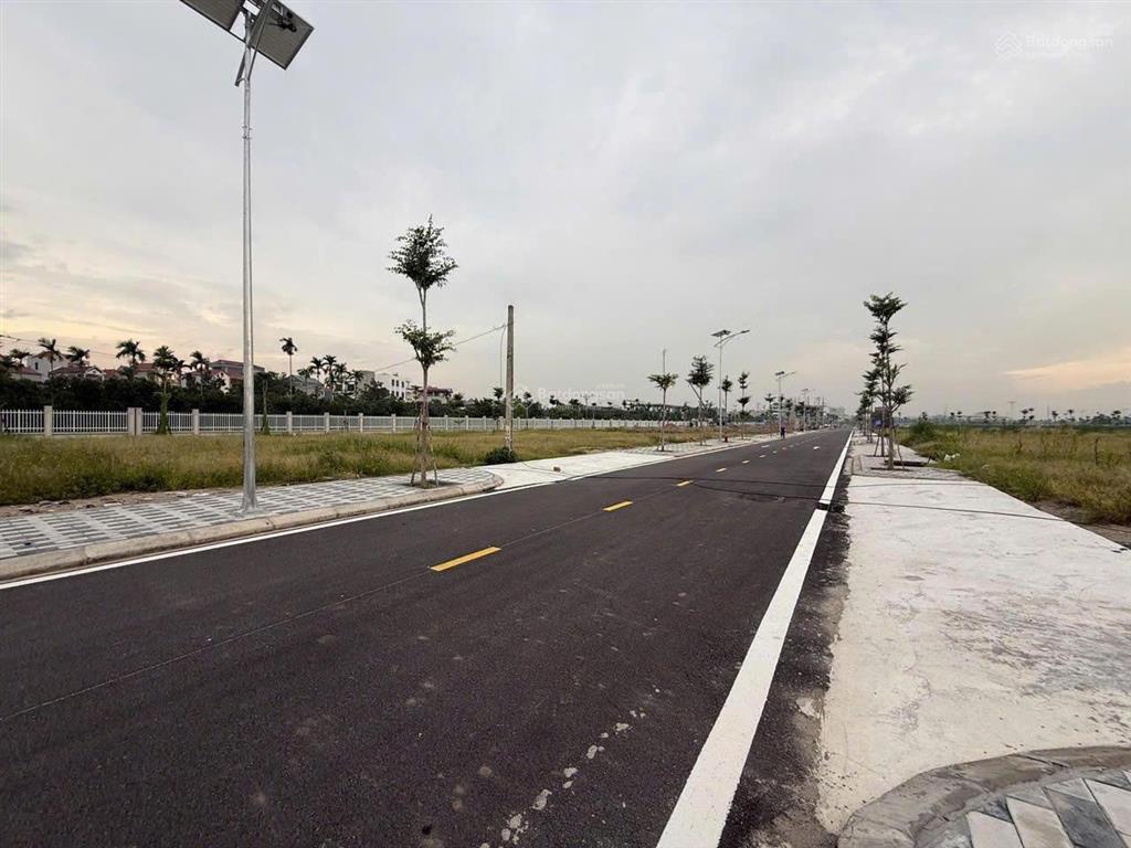 Bán 1.500m đất cụm cn đan phượng pháp lý chuẩn, sẵn giao dịch