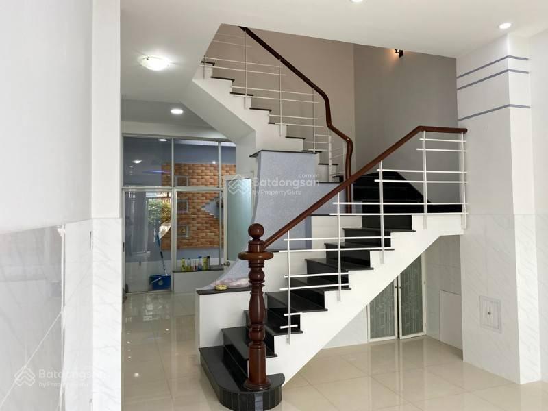 Cho thuê nhà mặt tiền thụt đường nguyễn thượng hiền, quận bình thạnh, gần chợ cây quéo 200m