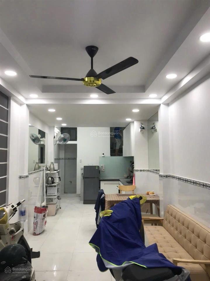 Cho thuê nhà hẻm 60 lê thị riêng, quận 1 3.2m x 11m, 3 lầu, 5pn, 3wc... hẻm thông ra bùi thị xuân