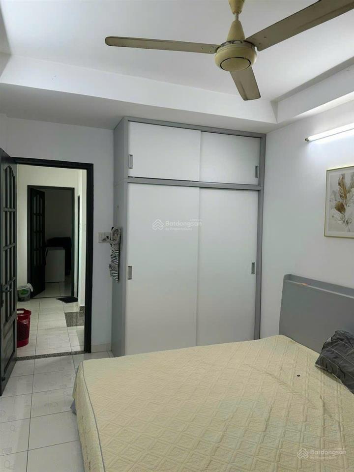 Cho thuê nhà hẻm 60 lê thị riêng, quận 1 3.2m x 11m, 3 lầu, 5pn, 3wc... hẻm thông ra bùi thị xuân