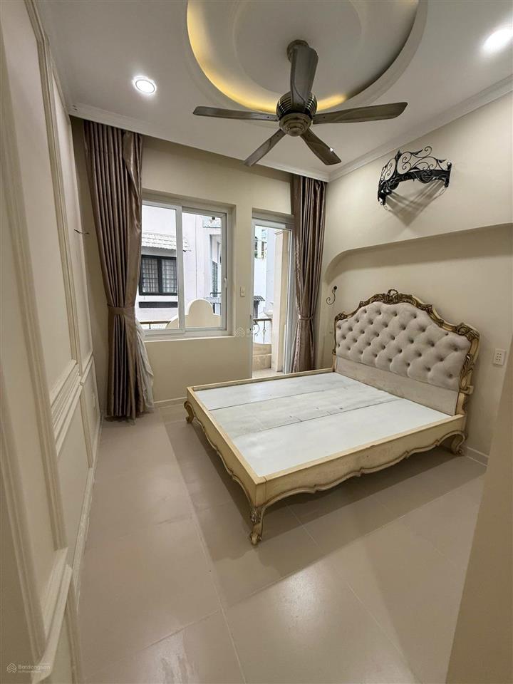 Cho thuê nhà hẻm rộng 5m (oto vào tận cửa) đường vạn kiếp, p.3, q.bình thạnh 3,5m x 14m, 3 lầu...
