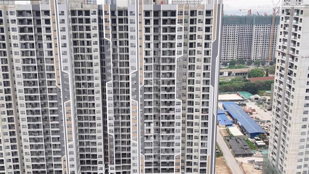 "không có căn thứ 2 " bán gấp 2pn góc 75m2 giá 63tr/m2 tại beverly  vinhomes ocean park