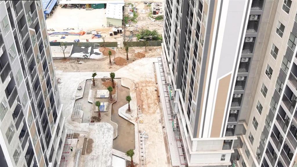 "không có căn thứ 2 " bán gấp 2pn góc 75m2 giá 63tr/m2 tại beverly  vinhomes ocean park