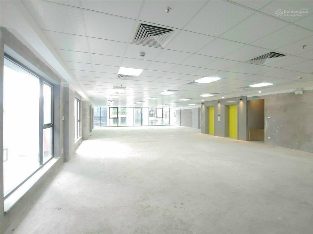 Nhà phố trung kính đôi  cầu giấy, 190m2x8t, 1 hầm, mt 12m, thông sàn, thang máy, pccc đầy đủ