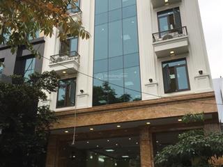 Cho thuê tòa nhà mặt phố trường chinh. vị trí đẹp. dt 160m2, mt 7m, 9 tầng 1 hầm , thang máy. 120tr