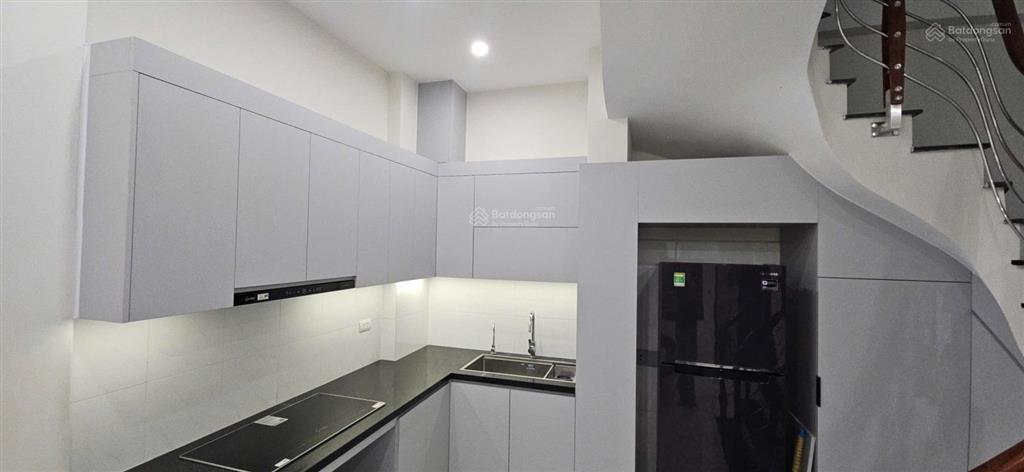 Chính chủ cho thuê nhà full đồ phố đông ngạc vào ở luôn dt35m2 x4t full đồ mới tinh 2 phòng ngủ