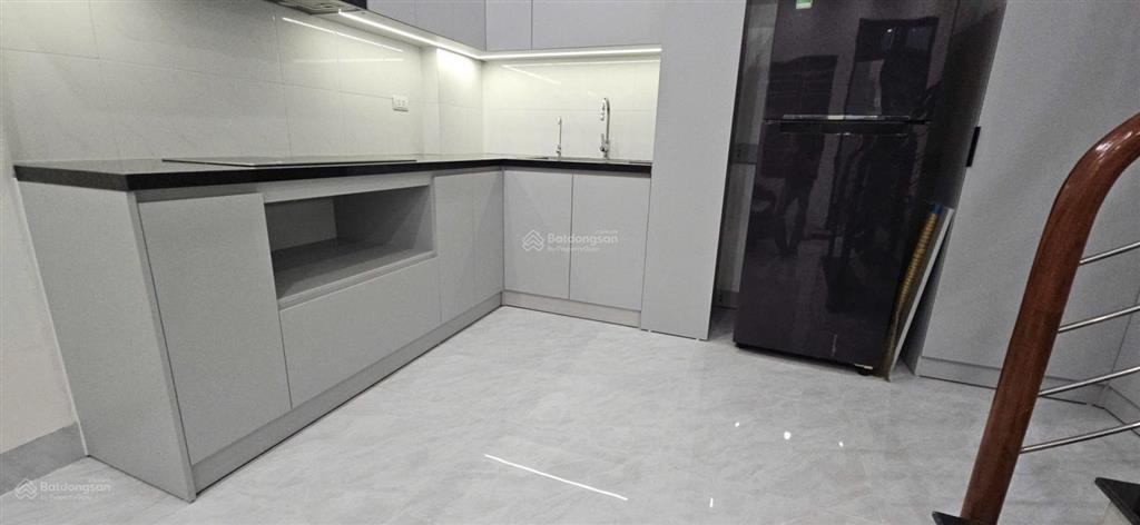 Chính chủ cho thuê nhà full đồ phố đông ngạc vào ở luôn dt35m2 x4t full đồ mới tinh 2 phòng ngủ