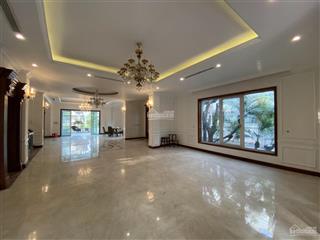 Cho thuê nhà căn góc mới lk lê văn thiêm  thanh xuân. nhà mới, 2 mặt thoáng, đủ đh, 33tr