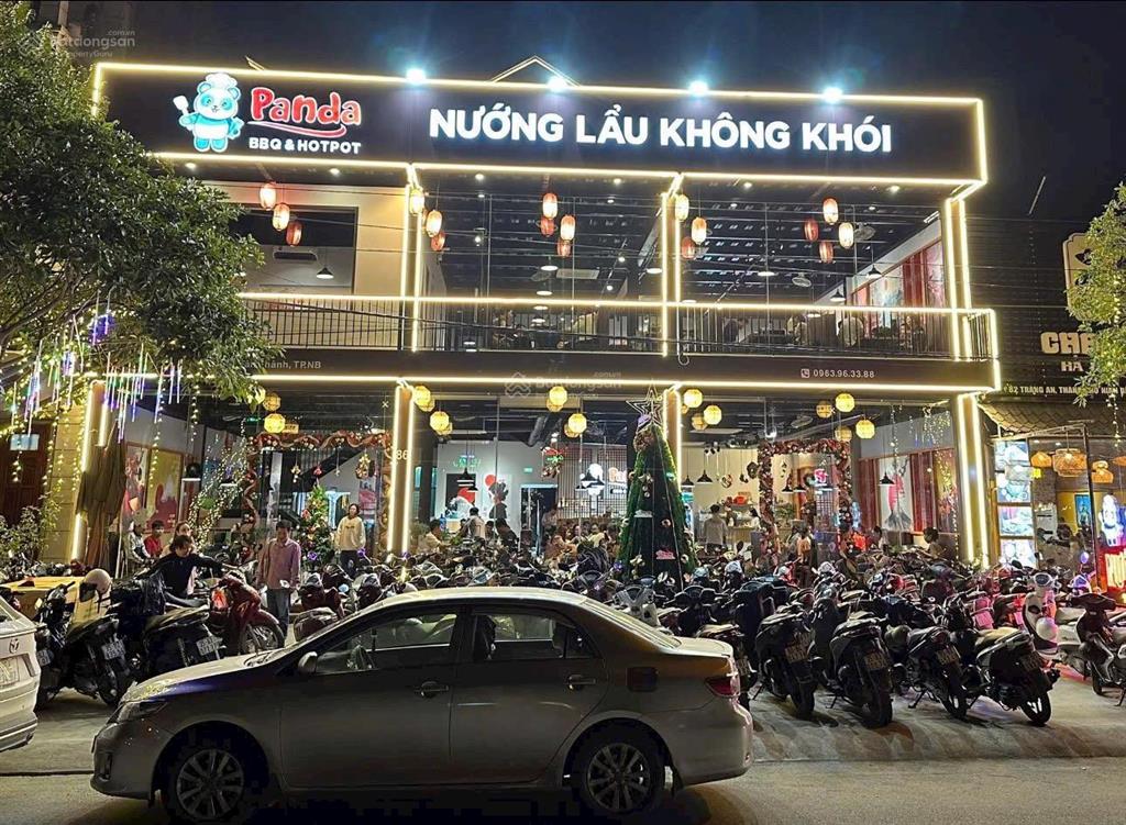 Chính chủ cần cho thuê nhà mặt phố lô góc ngã tư vũ phạm hàm  trung kính đôi dt90m2 x4t 1 hầm