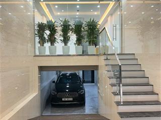 Nhà phố cầu giấy 70m2  7 tầng thang máy vù vù, nhà mới toanh, xe tải quay đầu, 38tr