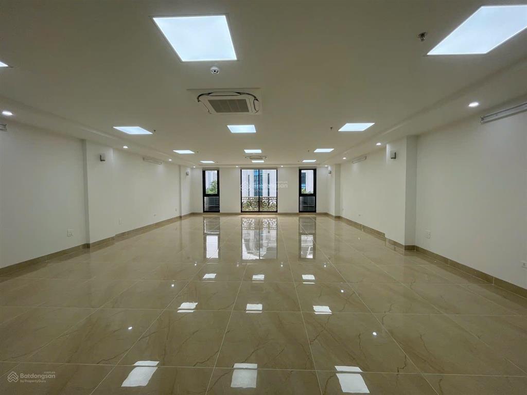 Chính chủ cho thuê nhà xuân la tây hồ dt50m2 x7t thang máy vù vù đường rộng kinh doanh giâ 25tr