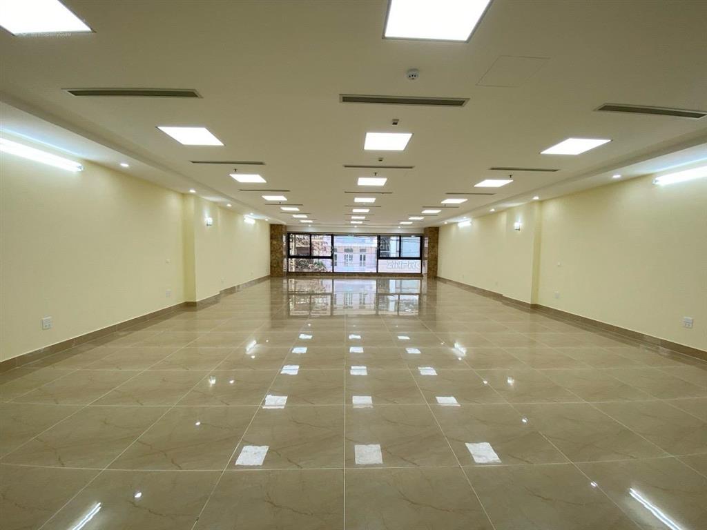 Cho thuê tòa nhà nguyễn thị định, hoàng ngân, lê văn lương 100m2 8 tầng, 1 hầm, pccc, 55tr/th