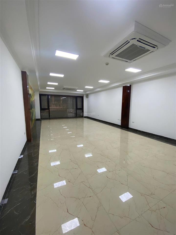 Cho thuê nhà ngõ 12 đỗ quang 80m² x6t thang máy 29tr thang máy vù vù điều hòa âm để oto thoải mái