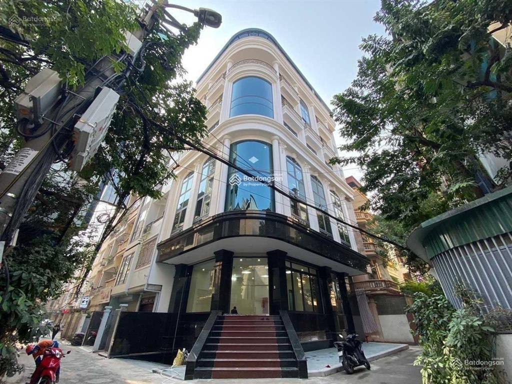 Cho thuê nhà tôn thất thuyết  nguyễn hoàng dt 80m2x7t để 2 ô tô trong nhà  thông sàn, thang máy