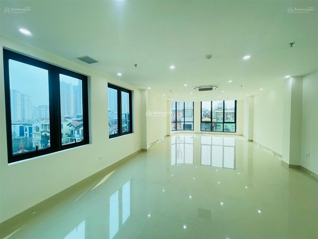 Cho thuê nhà tôn thất thuyết  nguyễn hoàng dt 80m2x7t để 2 ô tô trong nhà  thông sàn, thang máy