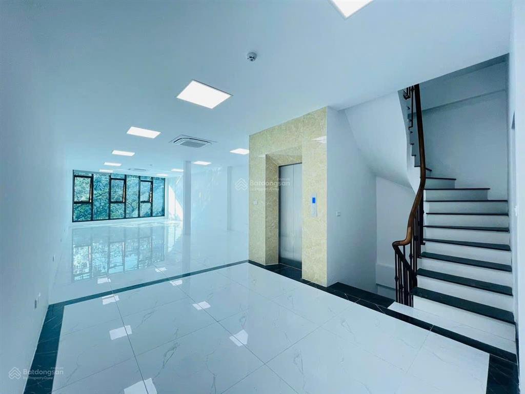 Cho thuê lk nam trung yên  nguyễn chánh 90m2 4 tầng, view vườn hoa, ô tô đỗ 57 chiếc, 40tr/th