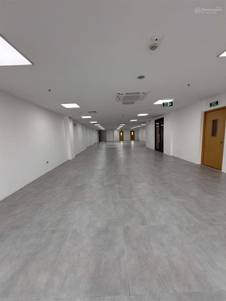 Tòa nhà mới xây mỹ đình  cho thuê nhà phố vip nguyễn hoàng 180m2x8t 1 hầm đầy đủ option  giá 90tr