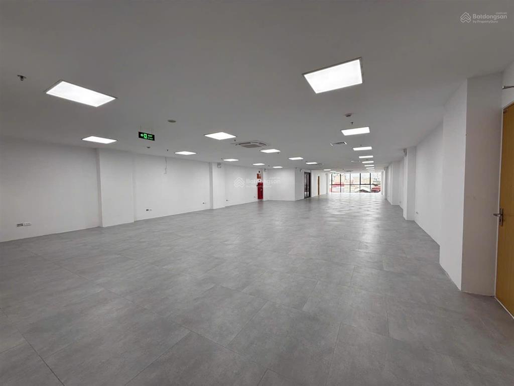 Tòa nhà mới xây mỹ đình  cho thuê nhà phố vip nguyễn hoàng 180m2x8t 1 hầm đầy đủ option  giá 90tr