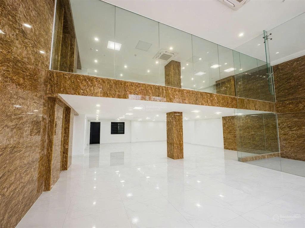 Phân lô liền kề vũ tông phan 140m2x5t 1 hầm mt7m thông sàn thang máy ô tô đỗ quanh nhà giá 39tr/th