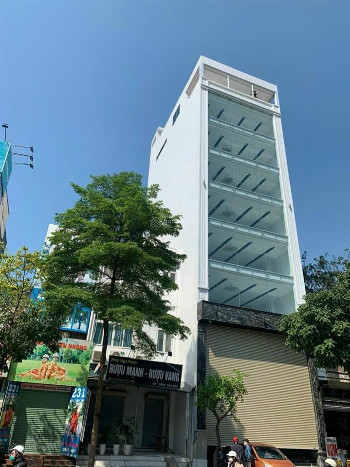 Cho thuê nhà 7 tầng mặt phố trung kínhcg, dt 90m2*7t, 1 hầm, mt căn góc thông sàn, có tm. giá 68tr
