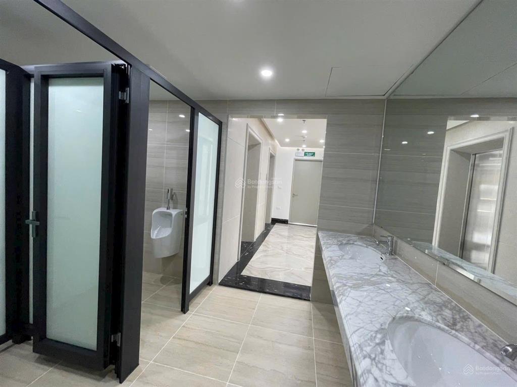 Chính chủ cần cho thuê gấp nhà mặt phố vũ phạm hàm, dt 290m2 x9t 1 hầm pccc nghiệm thu tp mới 100%