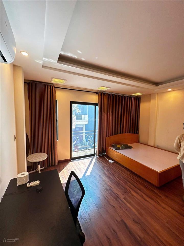 Chính chủ cần cho thuê nhà căn góc đỗ quang  trần duy hưng  vị trí đẹp, hiếm nhà cho thuê