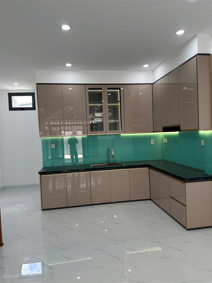 Nhà ba làng vĩnh hòa cũ cách biển chỉ 50m nhà mới ở ngay cho thuê có dòng tiền tốt