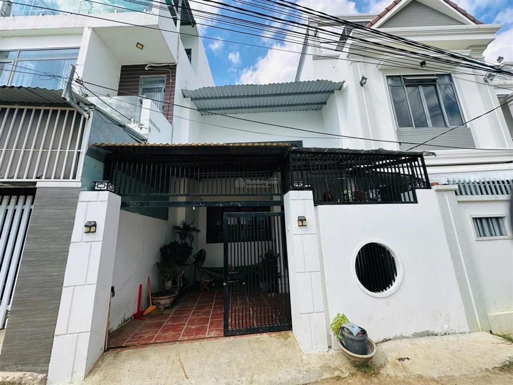 Bán nhà mới khu vực xóm chiếu tổ vĩnh điềm trung, nha trang giá 4tỷ050