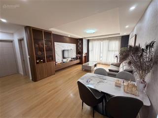 La casta văn phú căn g tầng trung đẹp, giá cực tốt