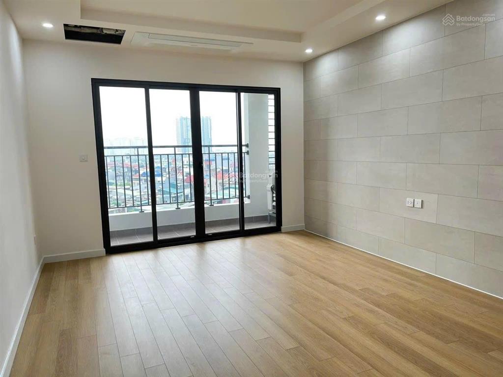 Lacasta văn phú 68m ban công khách đẹp thoáng