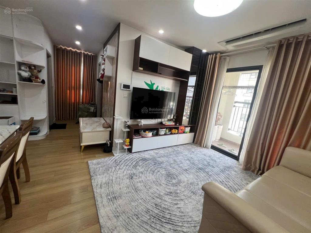 Lacasta văn phú 48m2 có ban công bán gấp, giá siêu đẹp