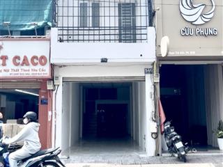 Bán nhà mặt tiền phạm thế hiển