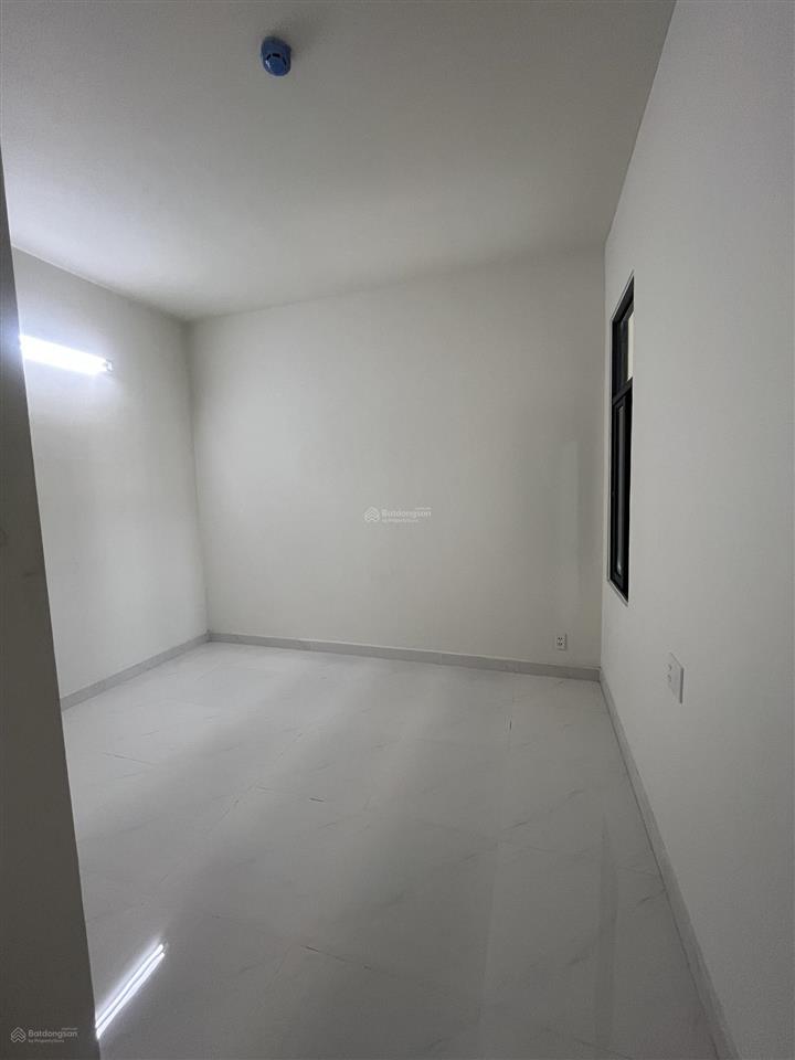 Chính chủ bán căn hộ 2pn2wc (hh2%)