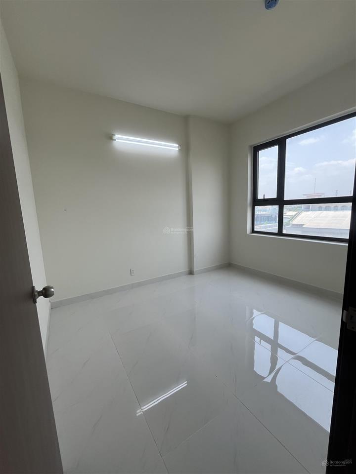 Chính chủ bán căn hộ 2pn2wc (hh2%)