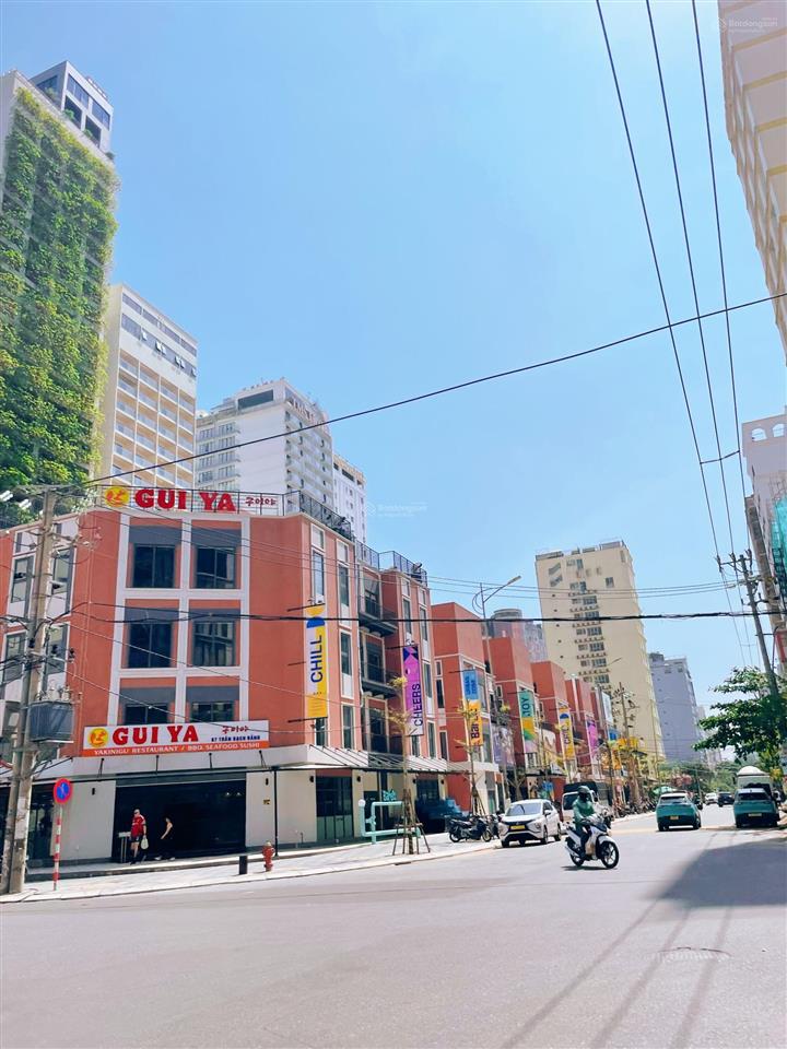 Bán cặp đất đỗ bá, dt 180m2(ngang 9m), cách biển 100m, vị trí vàng tuyến đường huyết mạch an thượng
