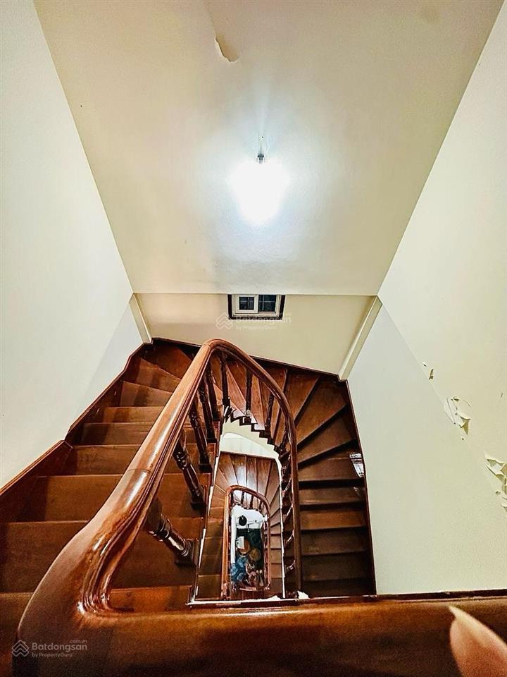 Bán nhà 150m2 x 3 tầng tại cầu giấy  mt 11m có thể chia 2 lô  20m ra đường ô tô  giá đầu tư