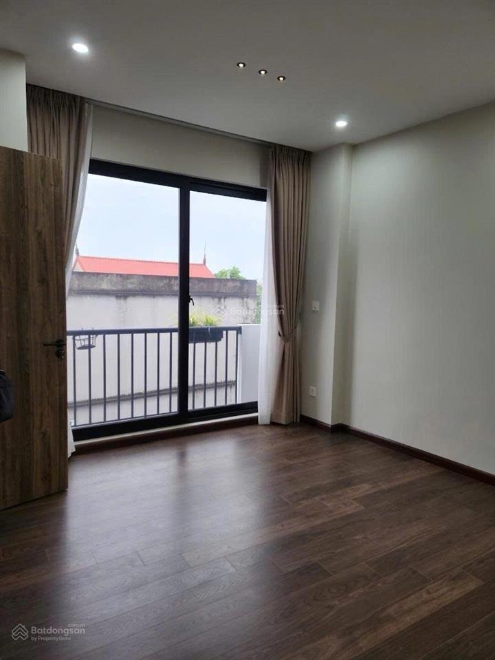 Bán nhà phố phúc lợi, long biên  7,7 tỷ  ô tô vào nhà  6 tầng thang máy mới tinh
