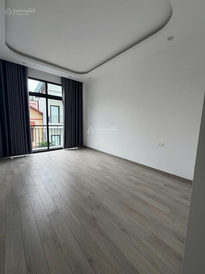 Bán nhà phố phúc lợi, long biên  7,7 tỷ  ô tô vào nhà  6 tầng thang máy mới tinh