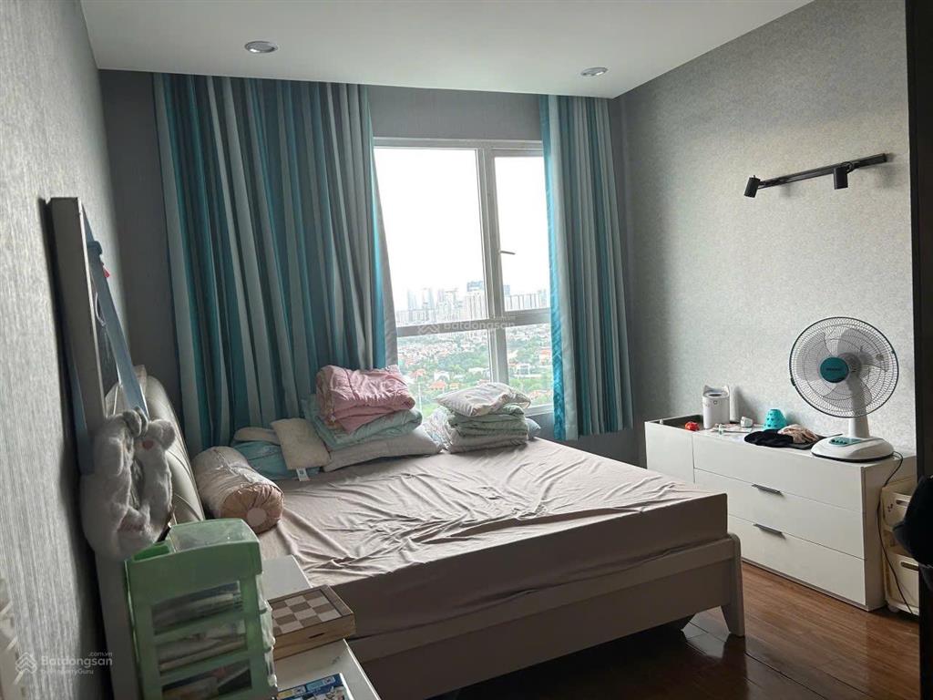 Cần bán gấp cc vista verde, 8 tỷ vnd, 82 m2, 2pn, 2wc, giá siêu hời chỉ với cơ hội vàng