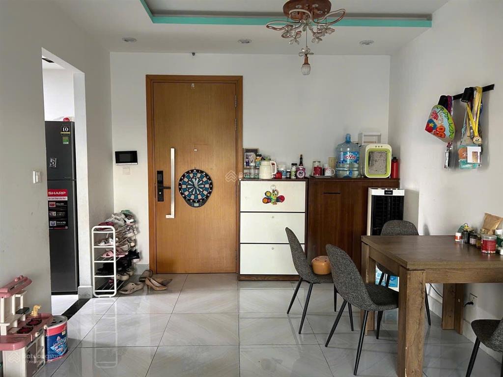 Cần bán gấp cc vista verde, 8 tỷ vnd, 82 m2, 2pn, 2wc, giá siêu hời chỉ với cơ hội vàng