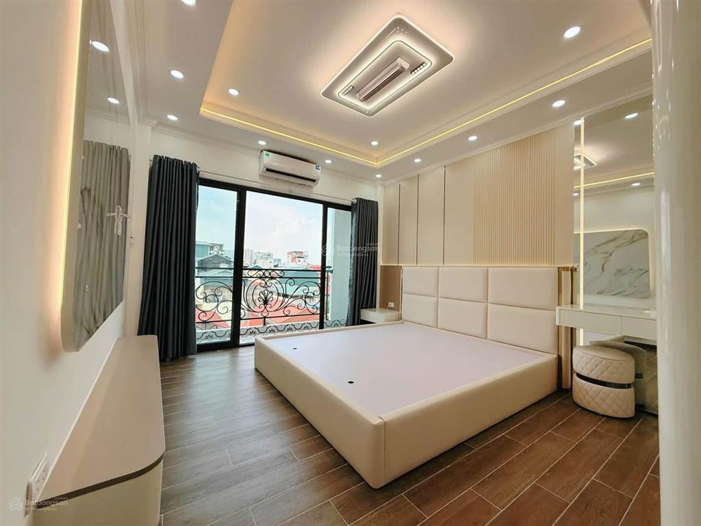 Bán nhà riêng tây sơn, đống đa, cách ô tô tránh 50m, 41m x 6 tầng thang máy, full nội thất
