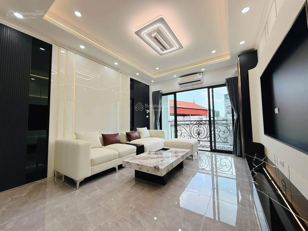 Bán nhà riêng tây sơn, đống đa, cách ô tô tránh 50m, 41m x 6 tầng thang máy, full nội thất